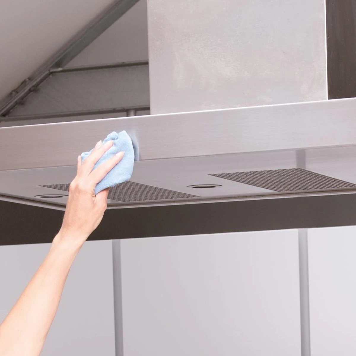 HG Roestvrijstaal Reiniger - 300ml - Onzichtbare Beschermlaag - Reinigt Snel En Streeploos - Afbeelding 4